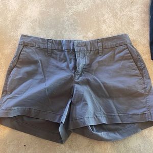 Size 2 old navy grey everyday shorts